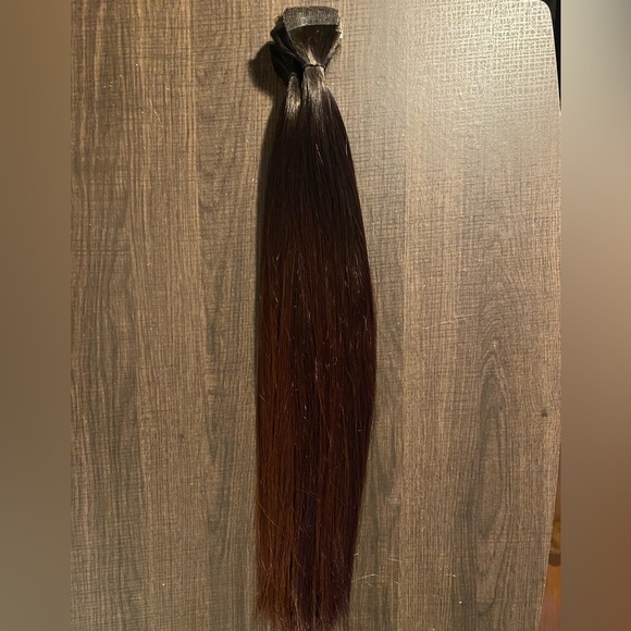 Glam seamless tape in extensions - Picture 10 of 12